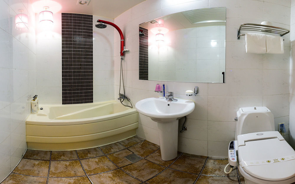 Gwangju Queen Hotel Gwangju Metropolitan City Zewnętrze zdjęcie