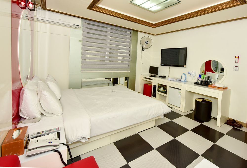 Gwangju Queen Hotel Gwangju Metropolitan City Zewnętrze zdjęcie