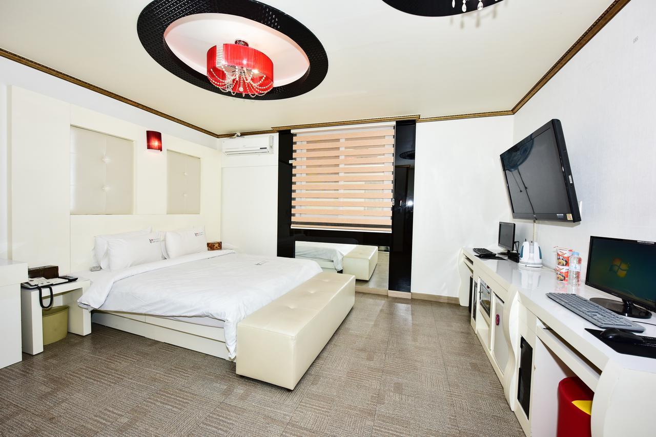 Gwangju Queen Hotel Gwangju Metropolitan City Zewnętrze zdjęcie